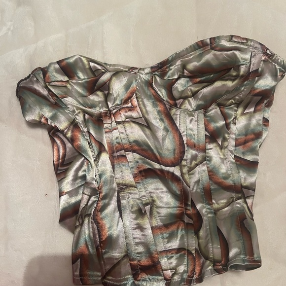 PLT Satin Top - Picture 2 of 3